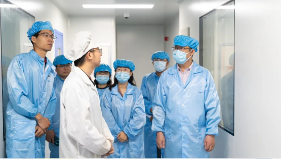 校企攜手 同舟遠航丨青島農(nóng)業(yè)大學分析測試中心領(lǐng)導(dǎo)一行參觀盛瀚 共議合作